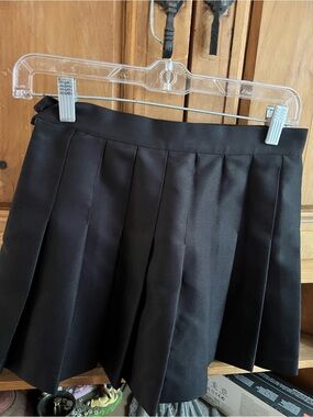 American Apparel Black Pleated Skater Skirt